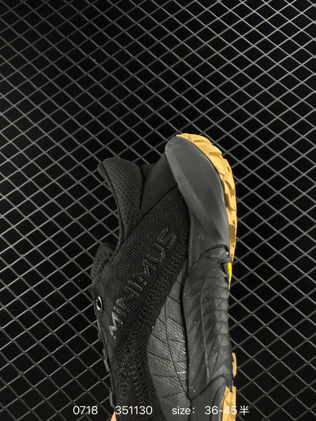 New Balance Minimus TR